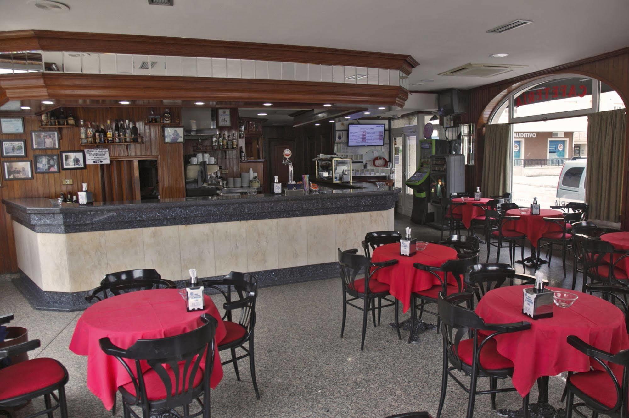 Hospedium Hotel La Marina Costa Da Morte Cee Ngoại thất bức ảnh